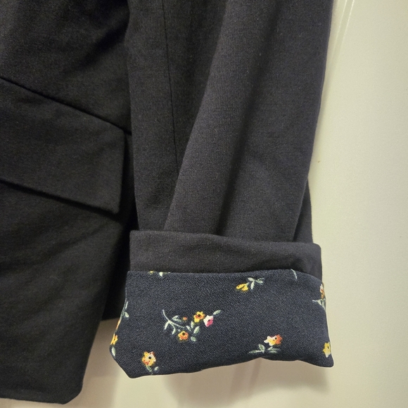 Skies Are Blue Stitch Fix Women's Floral Lined Navy Blue Blazer Size 1X NWT - Picture 6 of 11
